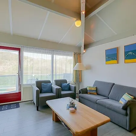 37 - Aan De Duinen, Aan Zee *