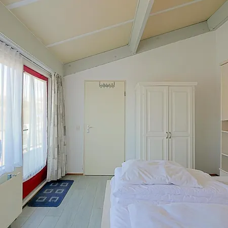 37 - Aan De Duinen, Aan Zee Appartement *